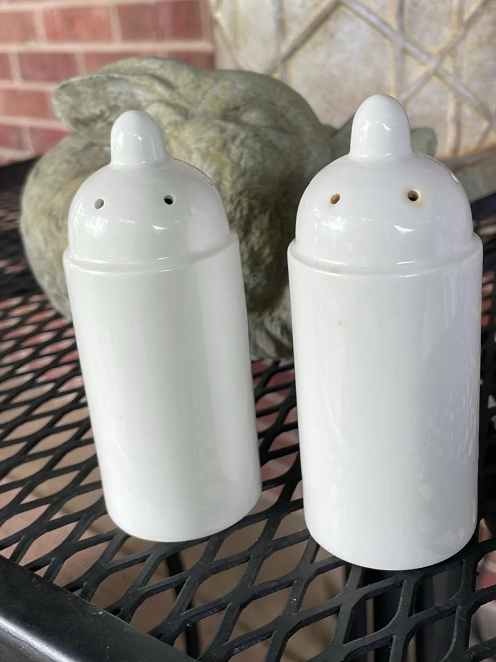 Portmeirion Botanic Garden Heartease Salt Shaker & Speedwell Pepper